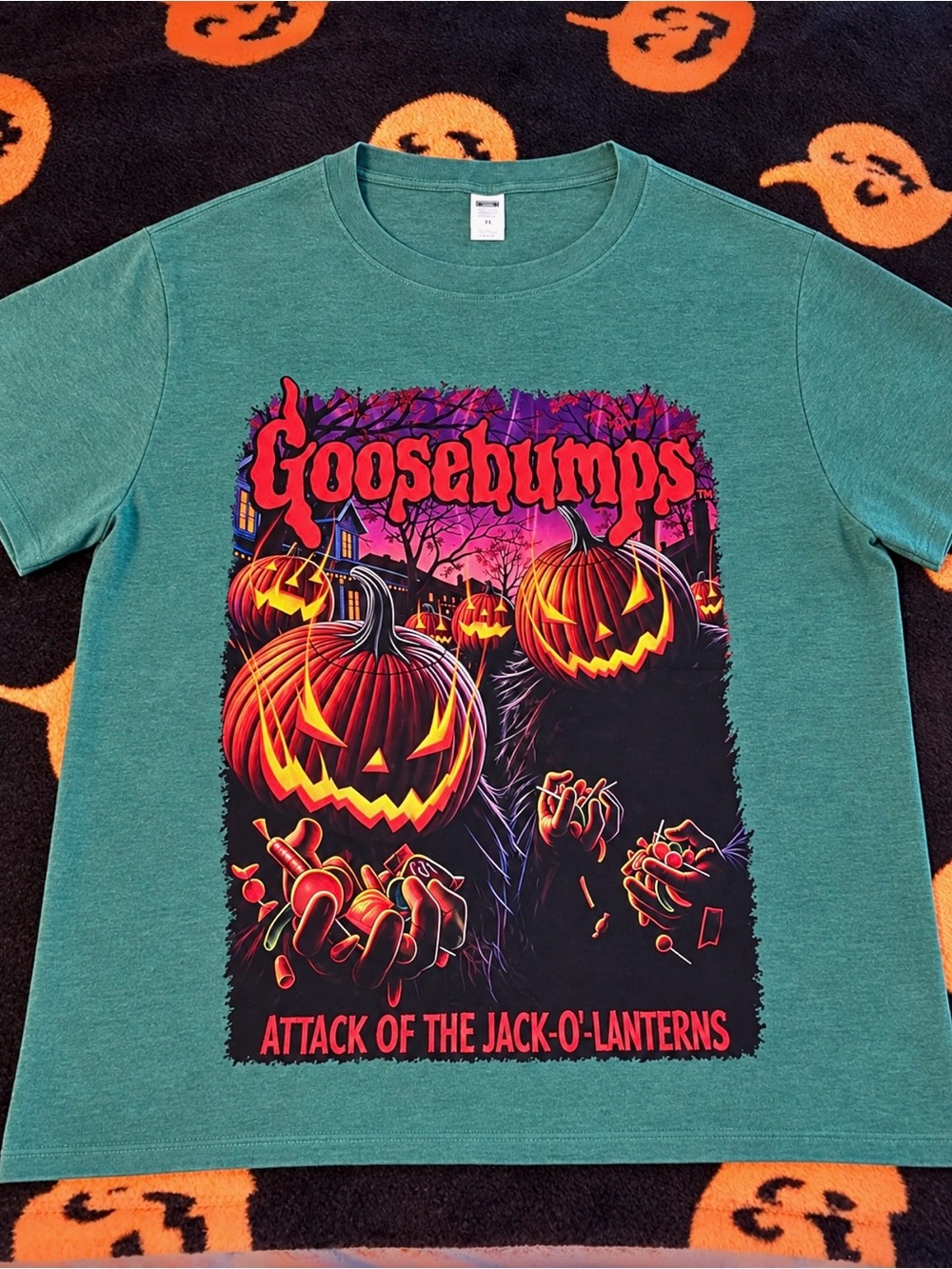 Goosebumps Women’s' "Attack of the Jack-O'-Lanterns" Graphic T‑Shirt - Green